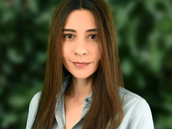 Lila Boz
