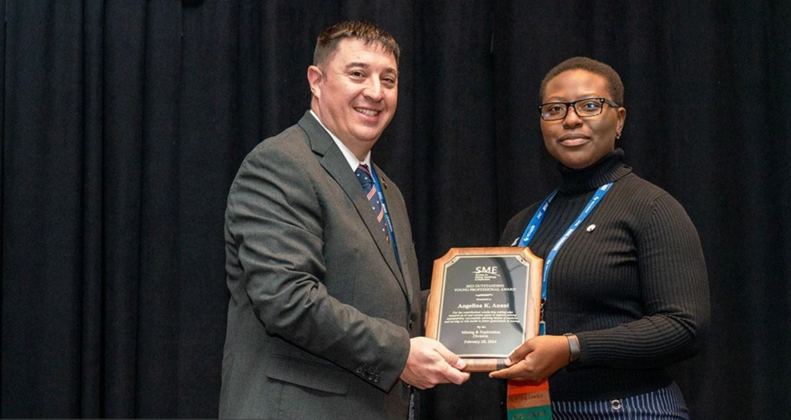 Angelina Anani accepts the Mining & Engineering Young Professional Award in February.